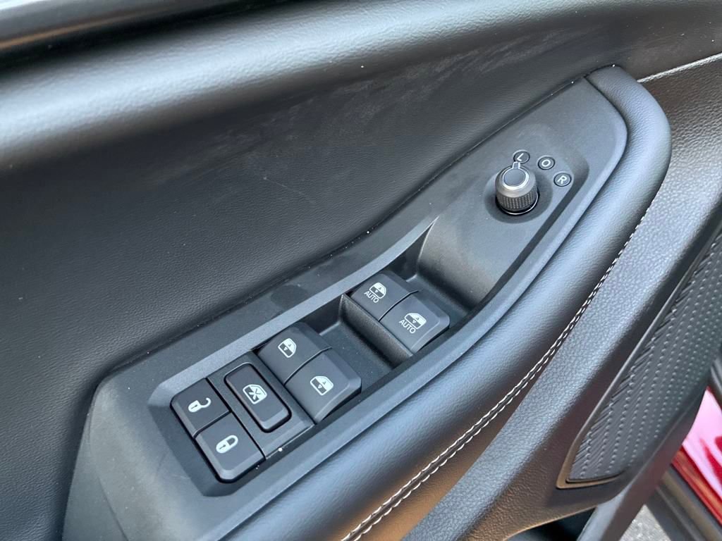 New 2025 Jeep Grand Cherokee L Laredo w/ Luxury Tech Group I image 12