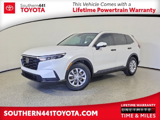 Used 2025 Honda CR-V LX image 1