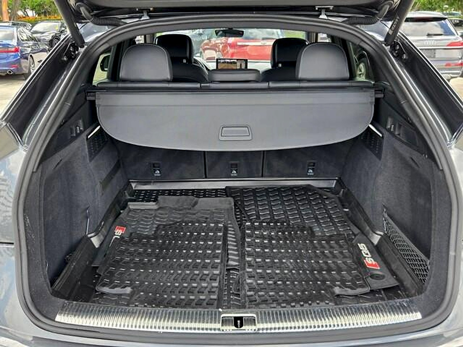 Used 2023 Audi SQ5 Premium Plus w/ Premium Plus Package AWD/4WD image 13