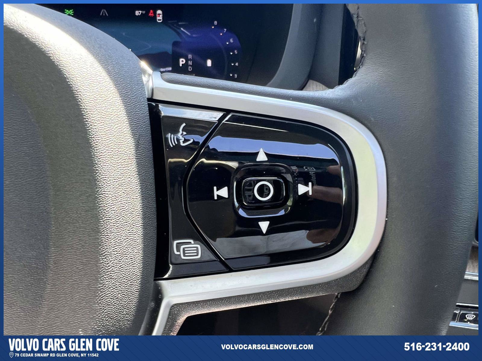 Used 2026 Volvo XC60 B5 Plus w/ Protection Package Premier AWD/4WD image 23