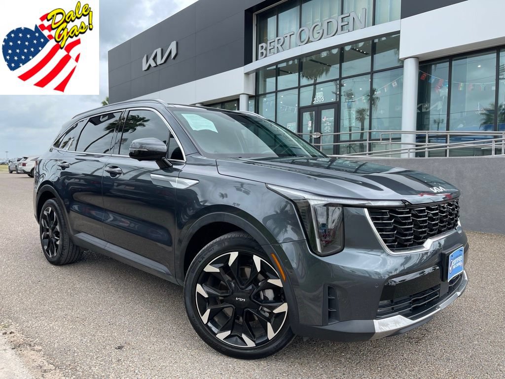 Used 2025 Kia Sorento SX