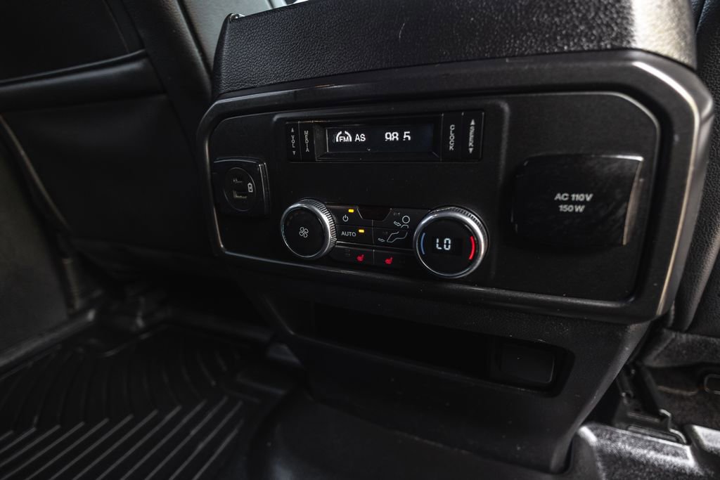 Used 2021 Ford Expedition Max Limited image 34