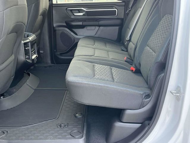 New 2026 RAM 1500 4x4 Crew Cab image 15