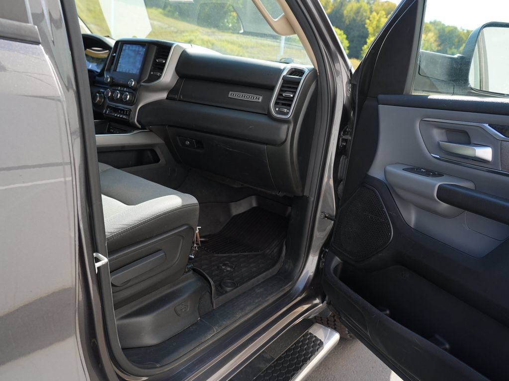 Used 2019 RAM 1500 Big Horn AWD/4WD image 28