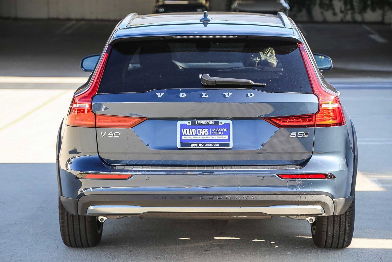 New 2026 Volvo V60 B5 Cross Country Ultra w/ Climate Package image 7