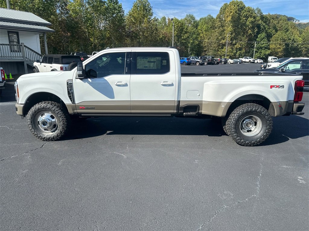 New 2026 Ford F350 King Ranch image 8