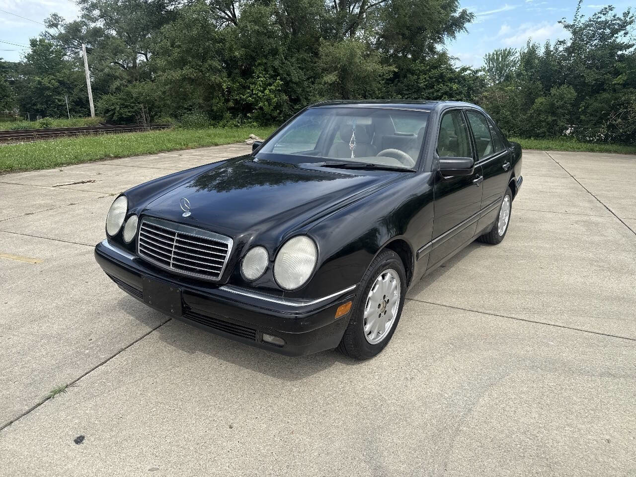 Used 1998 Mercedes-Benz E 320 Sedan