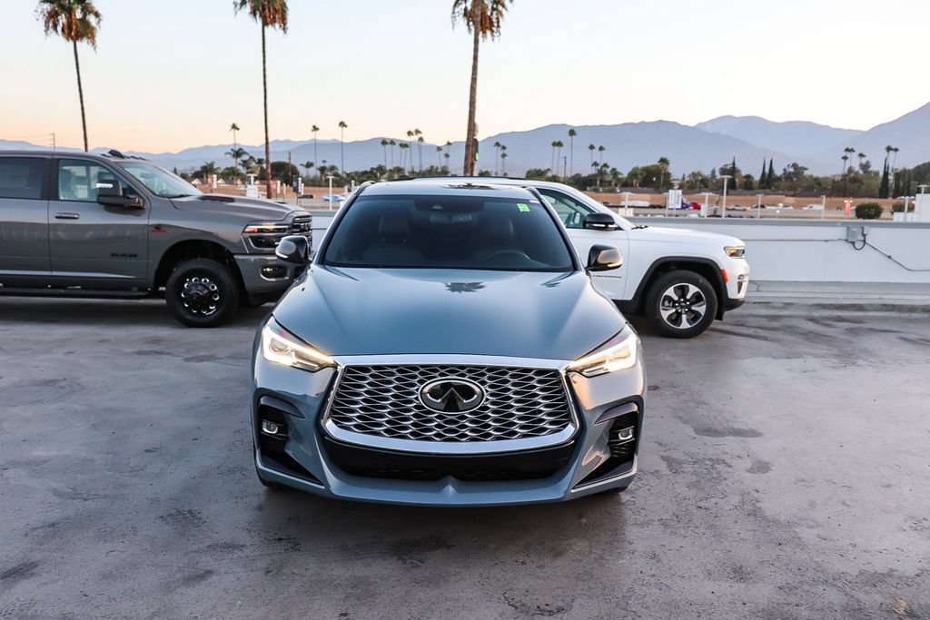 Used 2023 INFINITI QX55 Luxe w/ Cargo Package AWD/4WD image 3