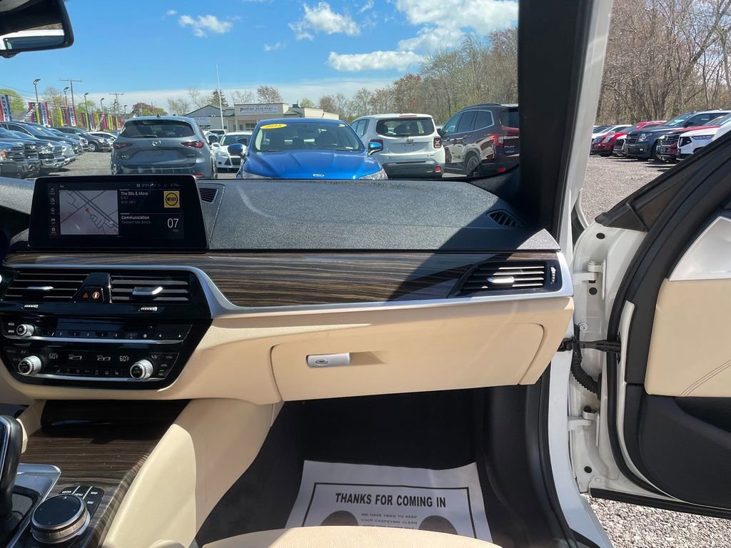 Used 2020 BMW 530i xDrive w/ Convenience Package AWD/4WD image 29