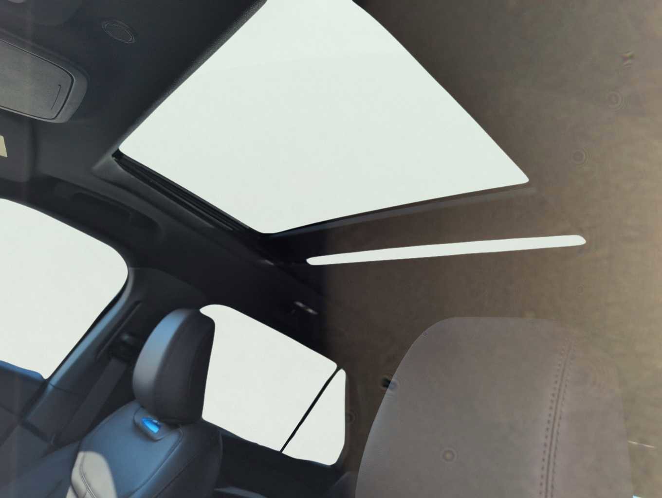 New 2025 Ford Explorer Platinum image 10