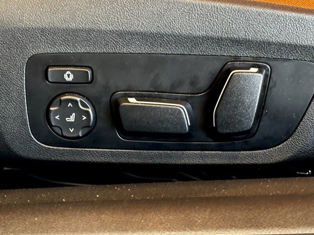 Used 2025 BMW M4 xDrive Competition w/ Executive Package image 23