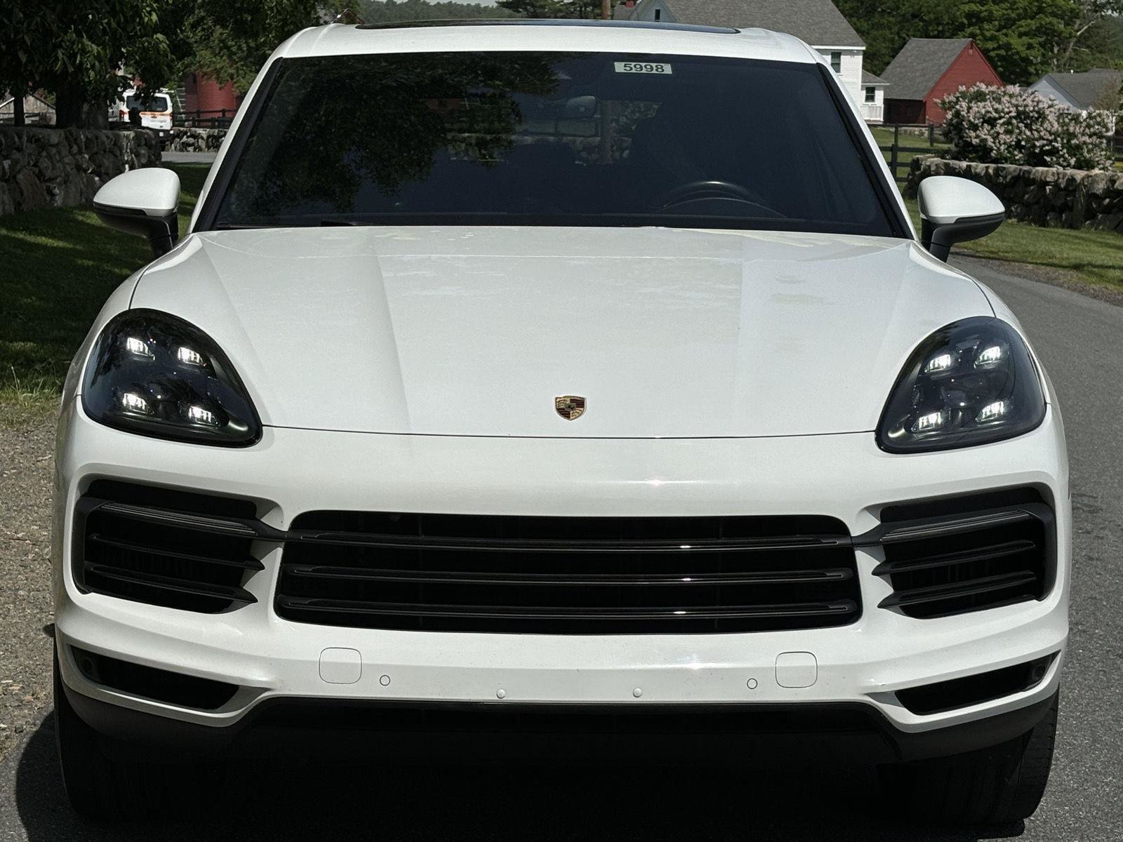 Used 2019 Porsche Cayenne w/ Premium Plus Package AWD/4WD image 16