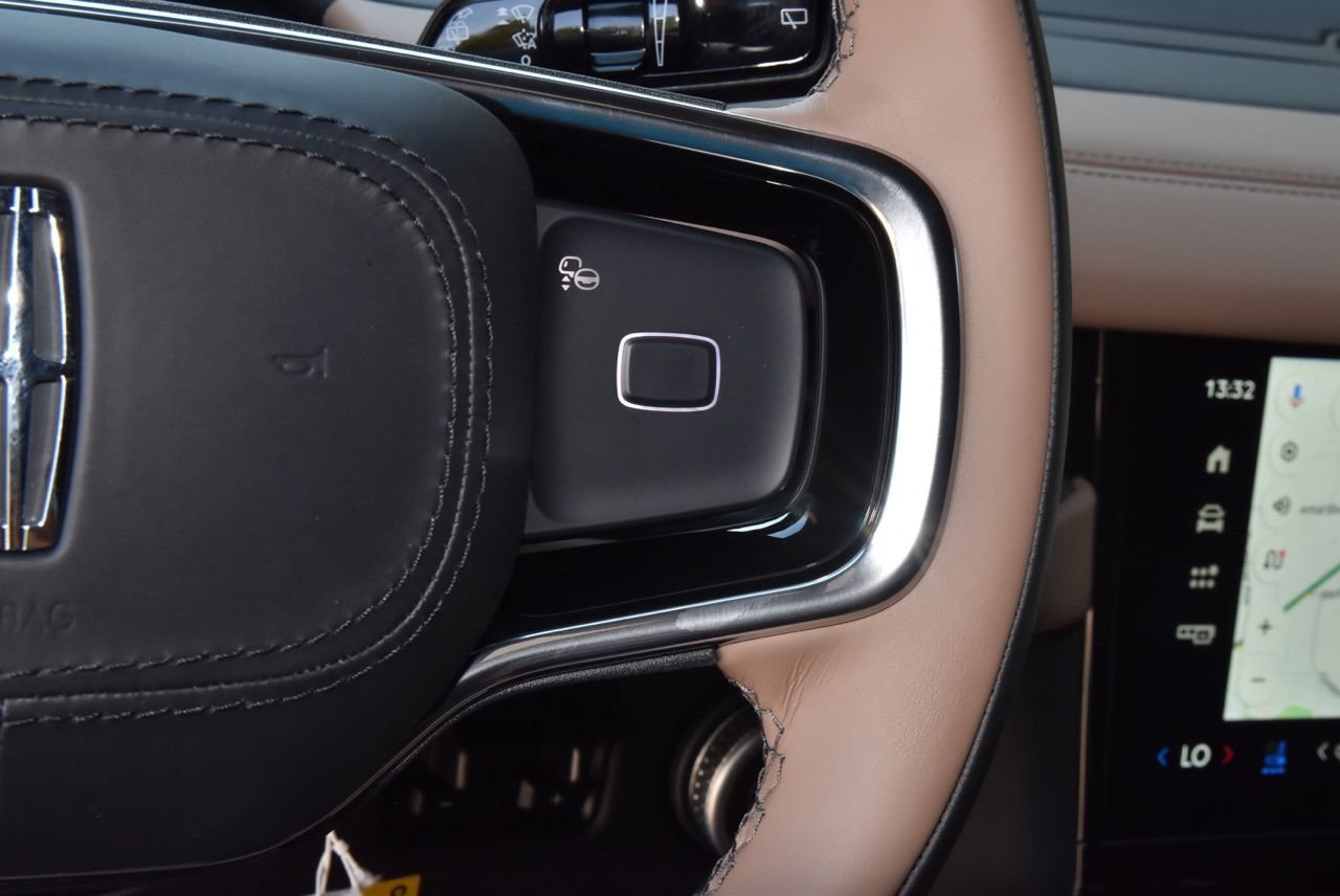 New 2027 Lincoln Navigator Black Label AWD/4WD image 26