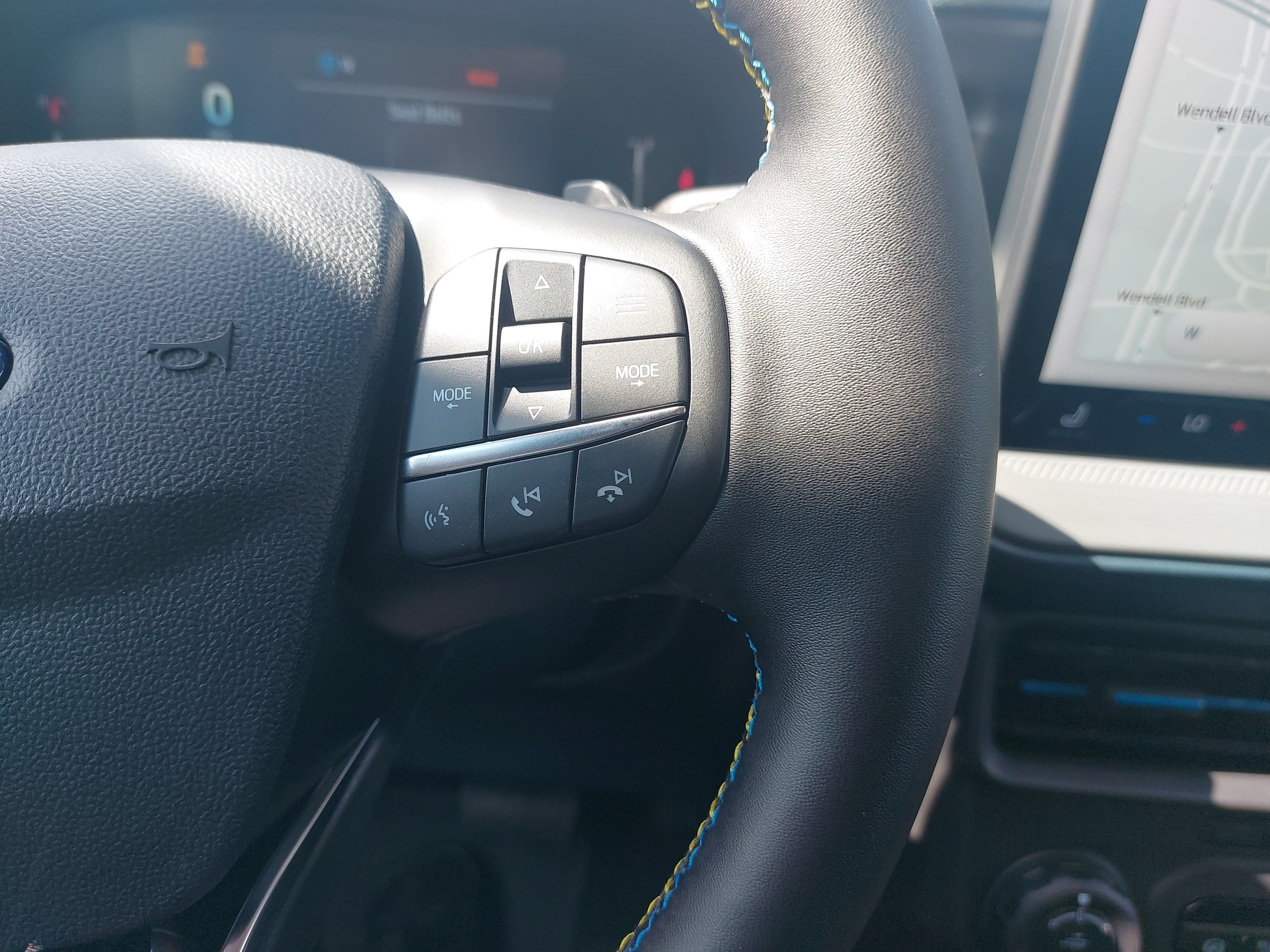 New 2026 Ford Maverick Lobo AWD/4WD image 18