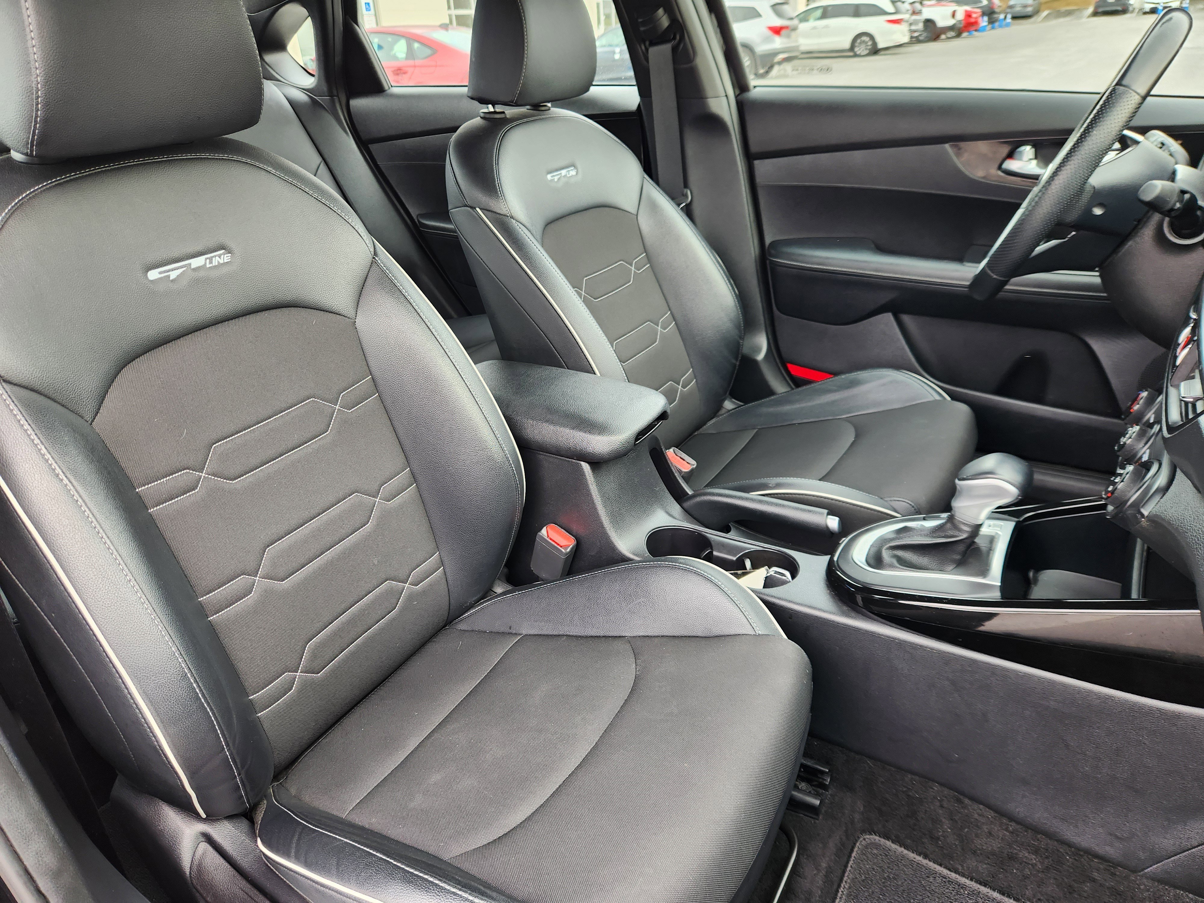 Used 2021 Kia Forte GT-Line image 14