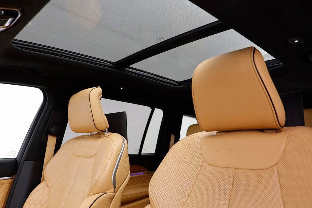 Used 2024 Jeep Grand Cherokee L Summit image 14