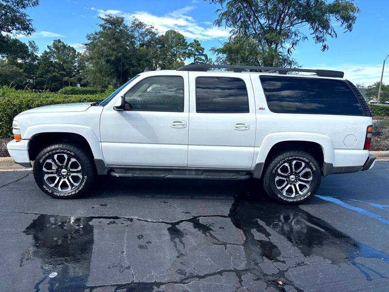 Used 2006 Chevrolet Suburban Z71 w/ Z71 Preferred Equipment Group image 2