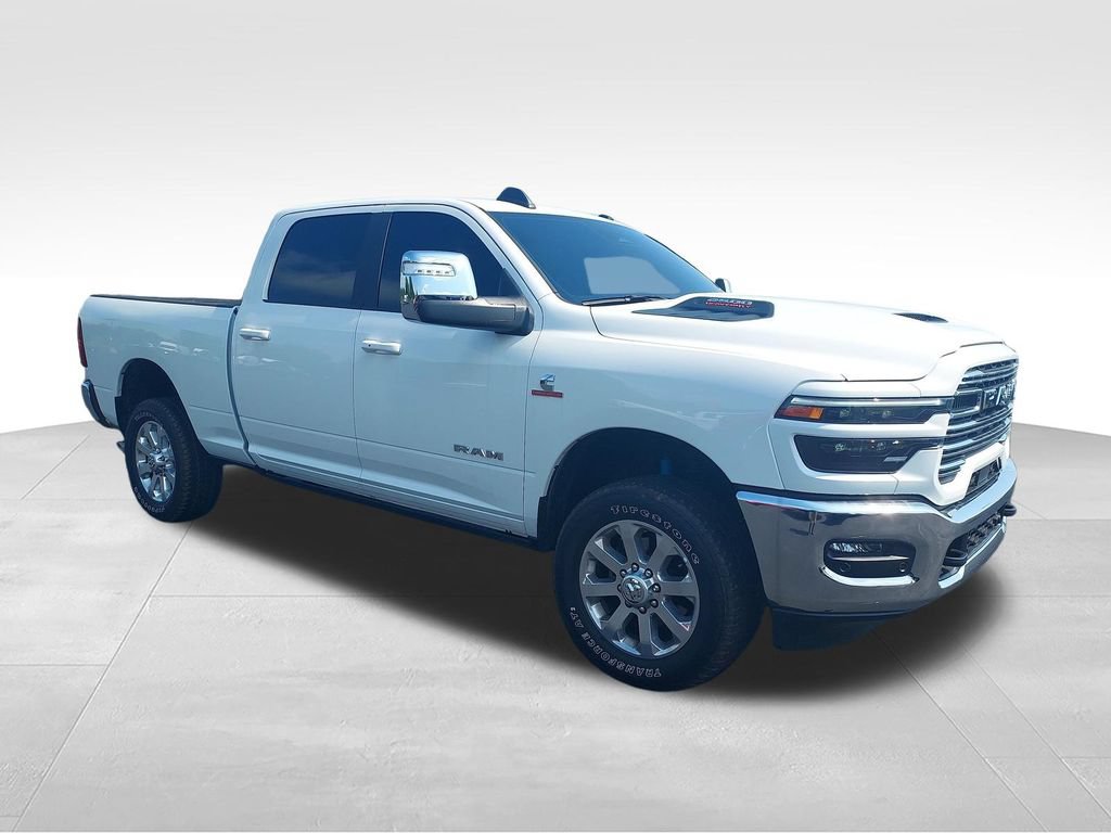 Used 2025 RAM 2500 Laramie AWD/4WD image 7