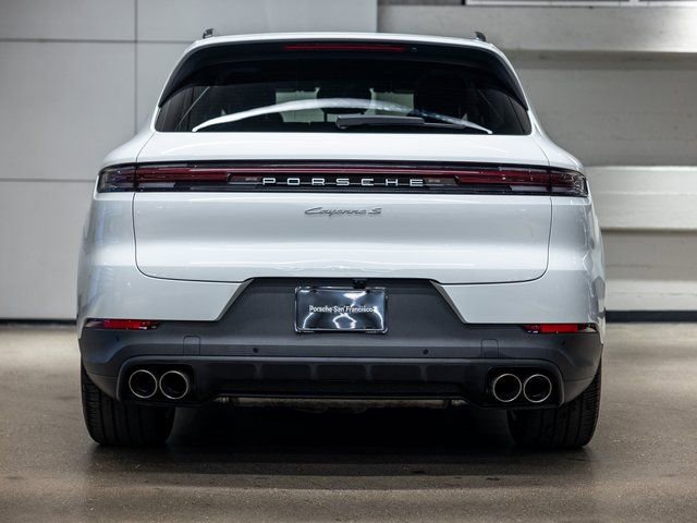 Certified 2025 Porsche Cayenne S image 7