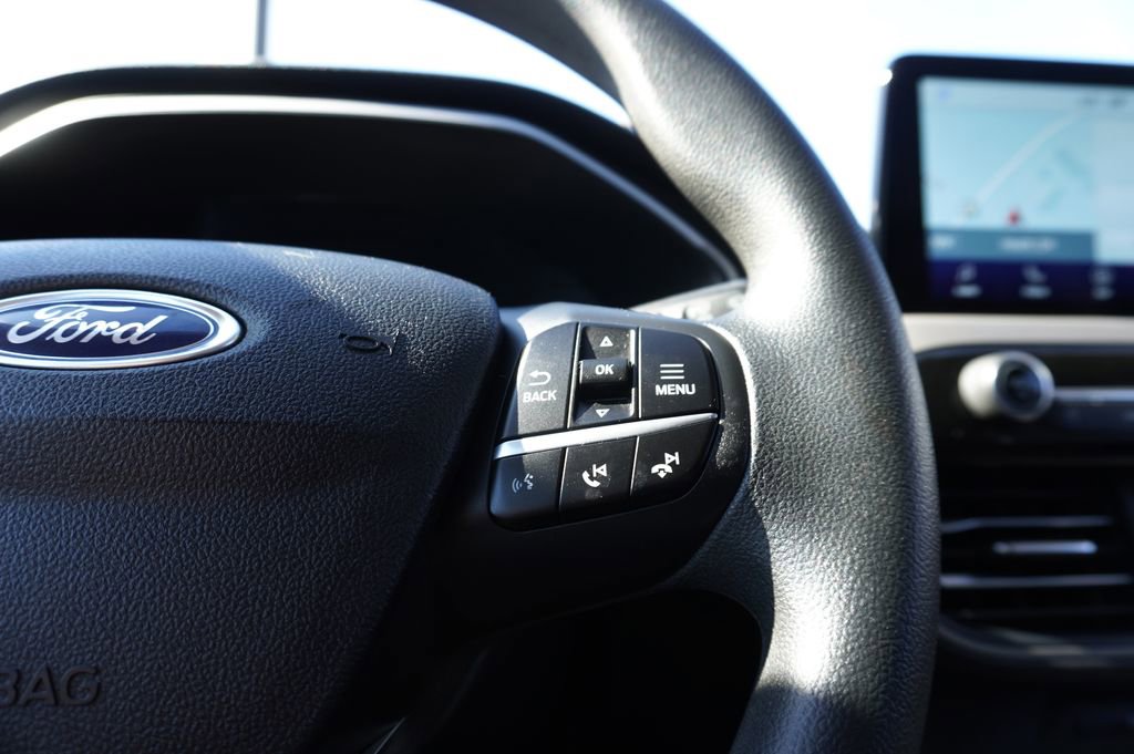 Used 2022 Ford Escape SE FWD image 21