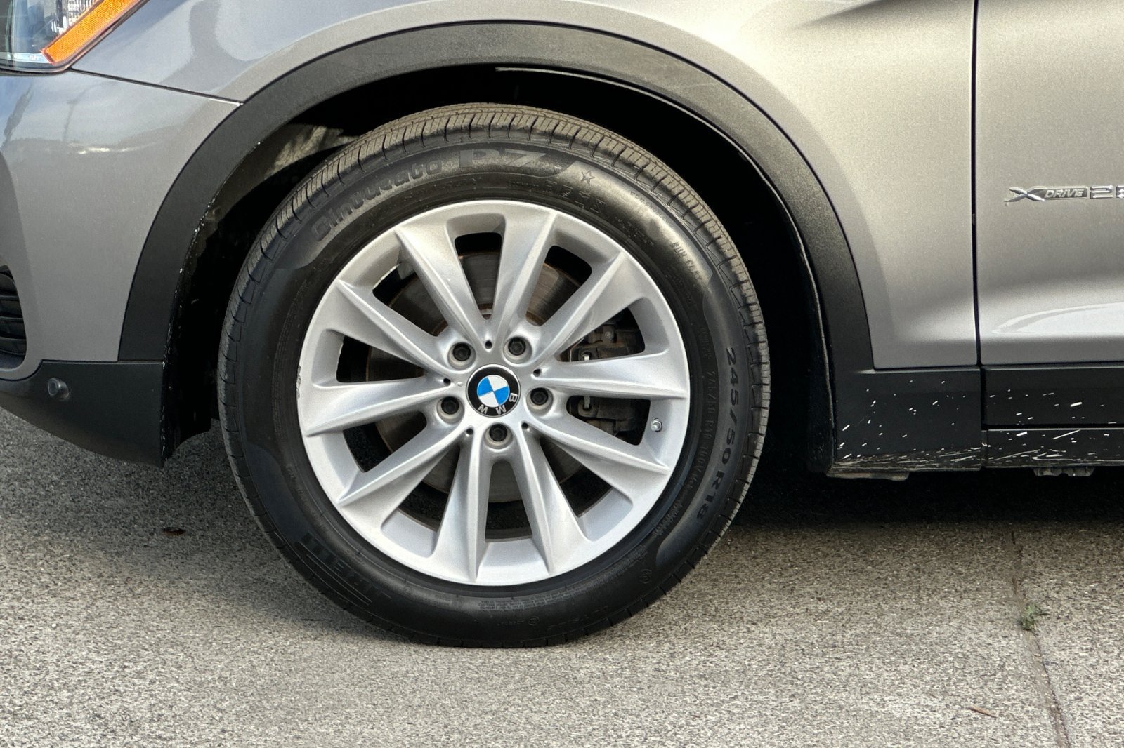 Used 2017 BMW X3 xDrive28i AWD/4WD image 11