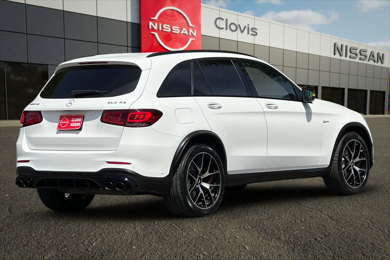 Used 2022 Mercedes-Benz GLC 43 AMG 4MATIC image 3