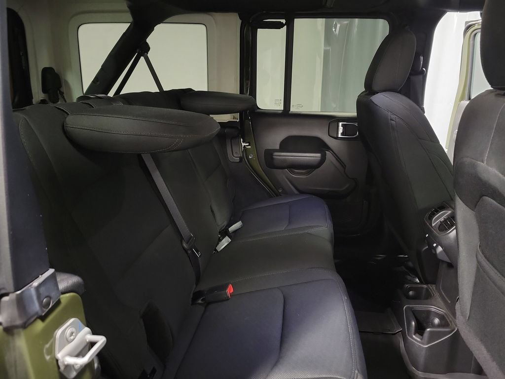 Used 2022 Jeep Wrangler Unlimited Sport AWD/4WD image 27