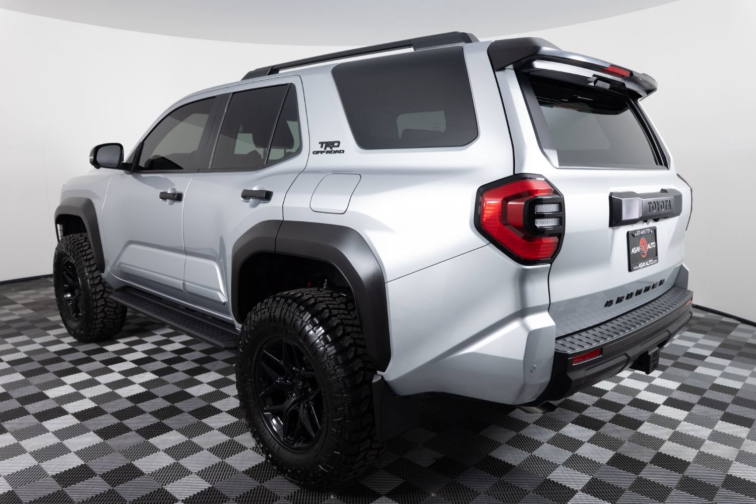Used 2026 Toyota 4Runner TRD Off-Road Premium AWD/4WD image 5