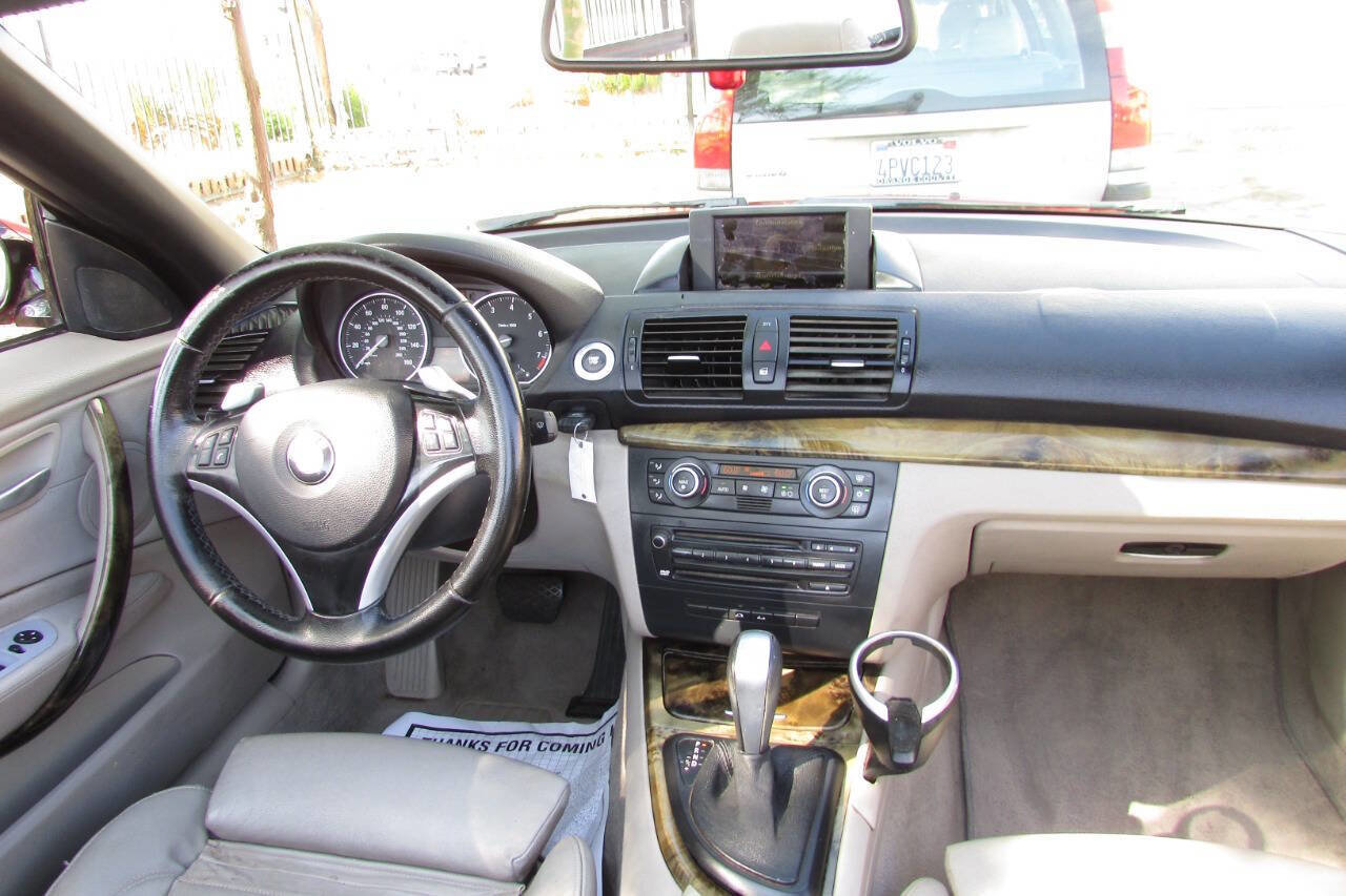 Used 2008 BMW 128i Convertible image 23