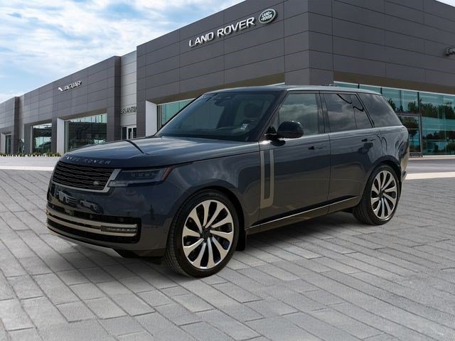 New 2026 Land Rover Range Rover SE AWD/4WD image 1