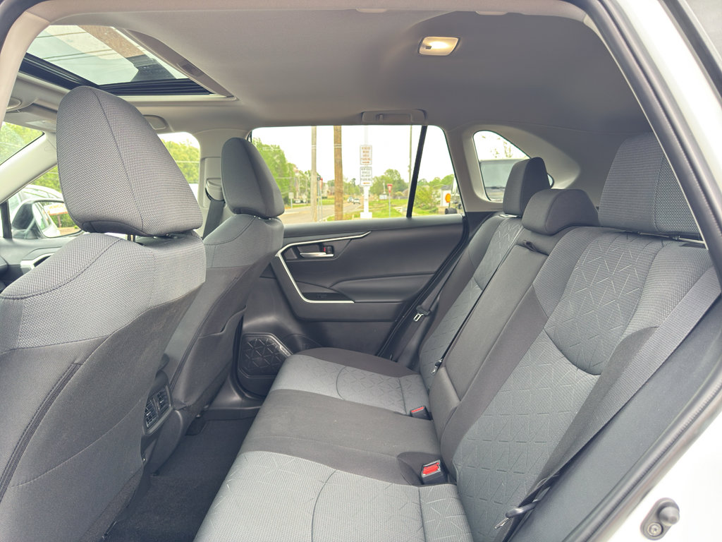Certified 2025 Toyota RAV4 XLE w/ Convenience Package image 15