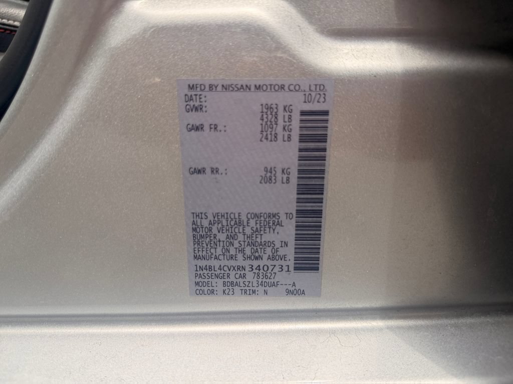 Used 2024 Nissan Altima 2.5 SR w/ SR Premium Package FWD image 36