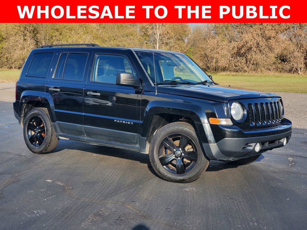 Used 2013 Jeep Patriot Sport w/ Tire & Wheel Group image 2