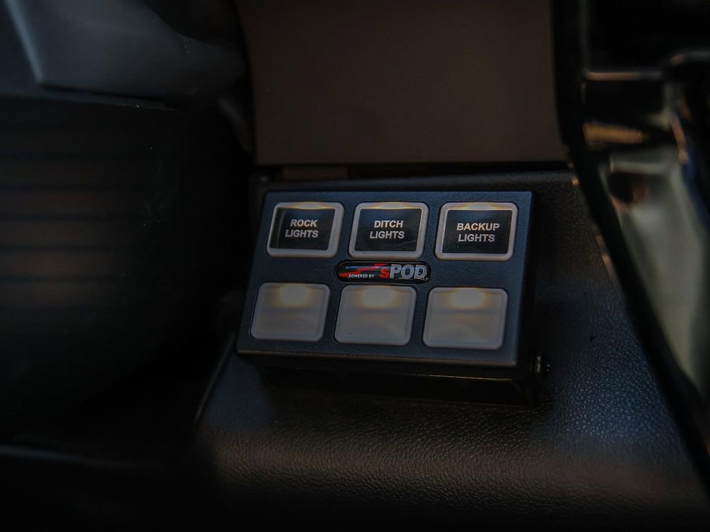 New 2025 GMC Sierra 1500 AT4 w/ AT4 Premium Package AWD/4WD image 46