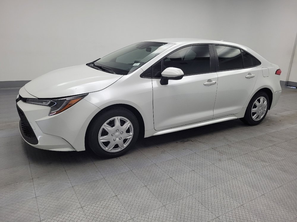 Used 2022 Toyota Corolla LE image 2