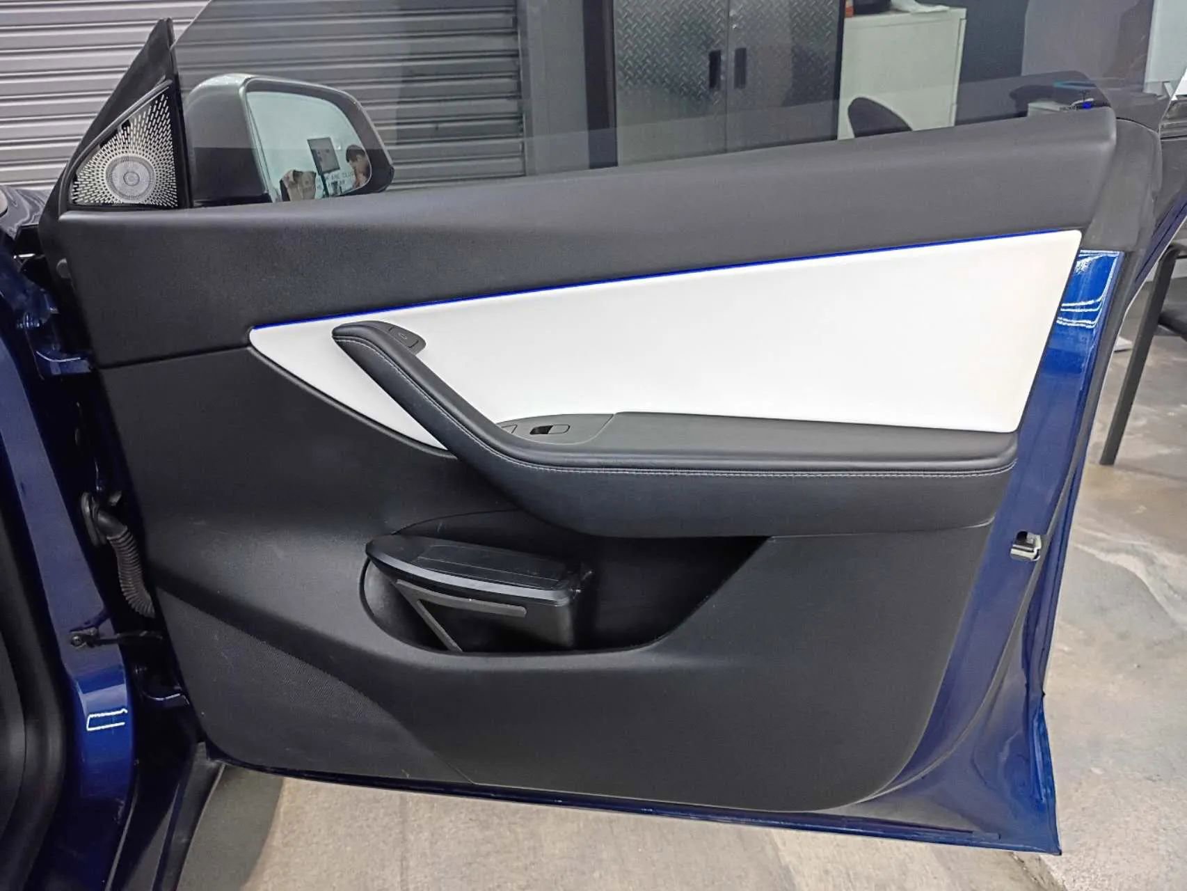 Used 2022 Tesla Model Y Long Range AWD/4WD image 32