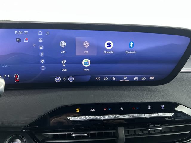 Used 2026 Buick Enclave Sport Touring w/ Power Package FWD image 13