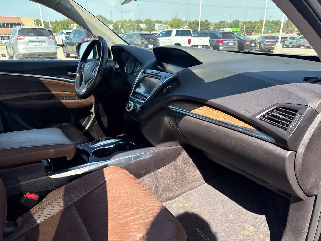 Used 2020 Acura MDX w/ Technology Package AWD/4WD image 25