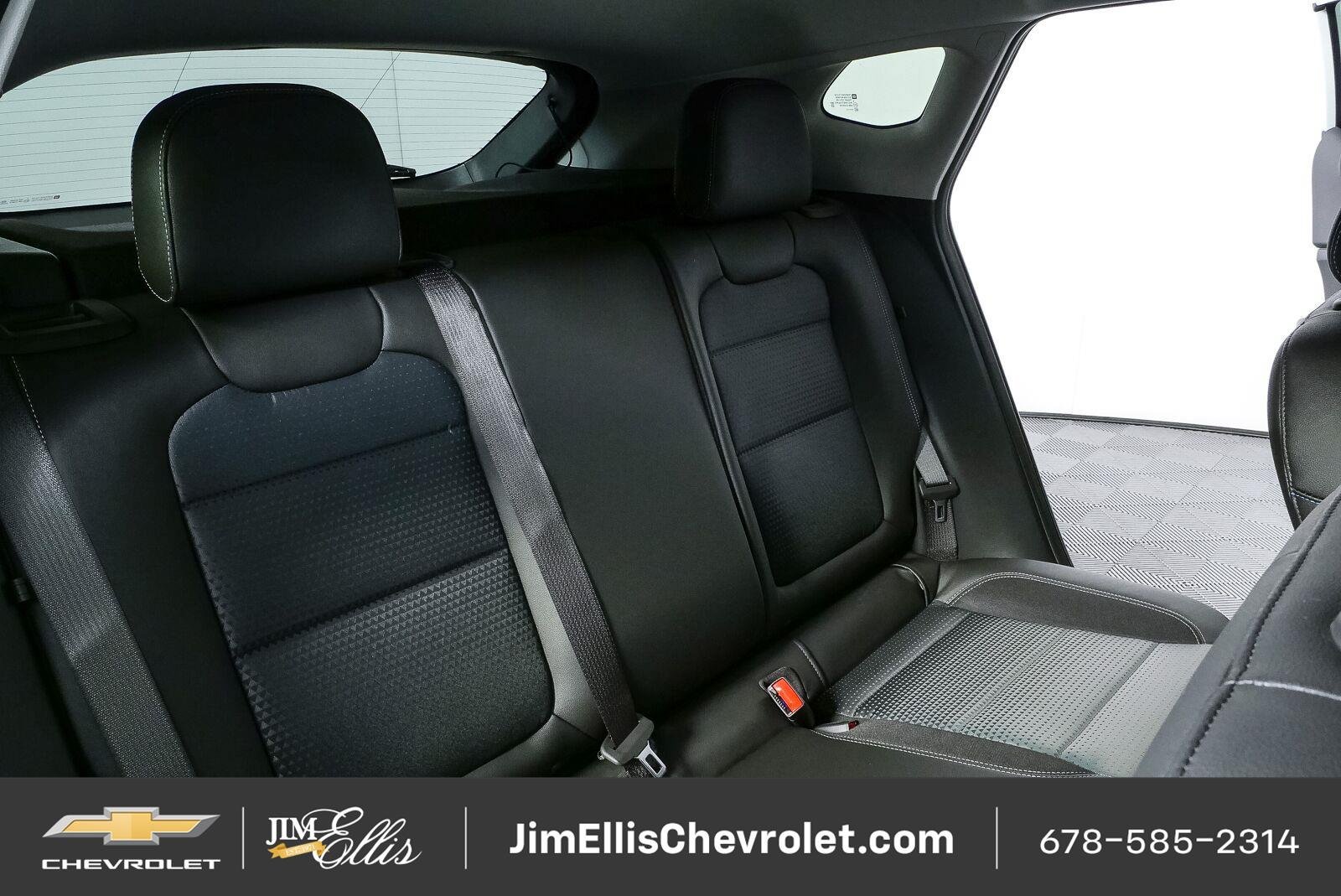 New 2026 Chevrolet Trax LT w/ Sunroof Package FWD image 21