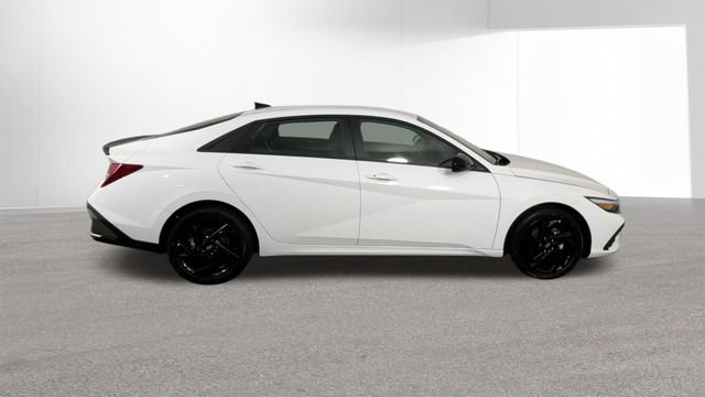New 2026 Hyundai Elantra Sport FWD image 9