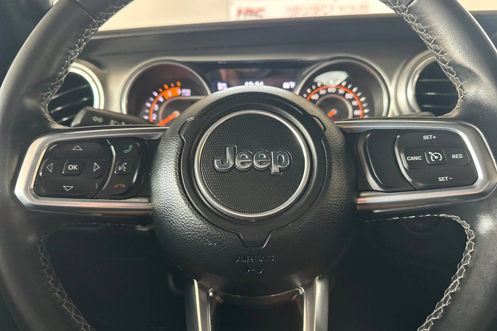 Used 2021 Jeep Wrangler Unlimited Sahara AWD/4WD image 26