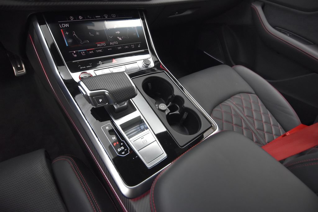 Used 2025 Audi SQ7 Prestige AWD/4WD image 40