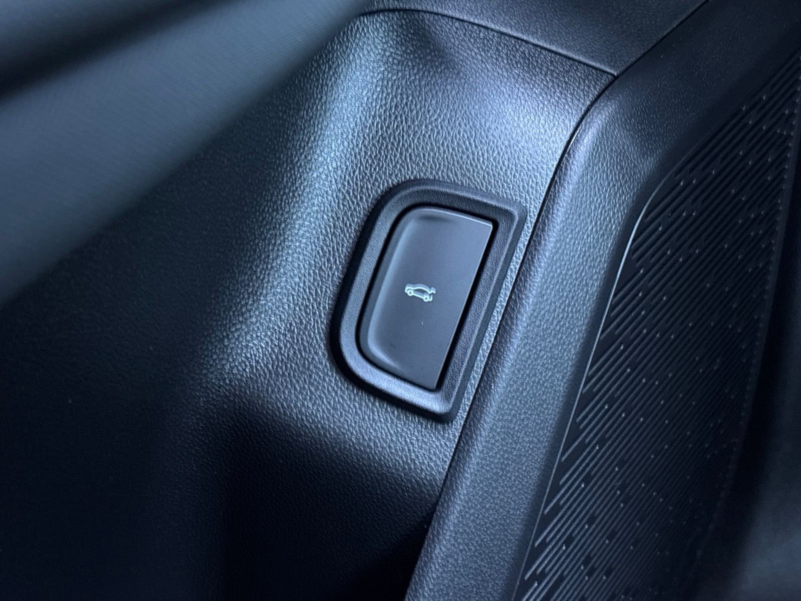 New 2026 GMC Terrain AT4 image 18