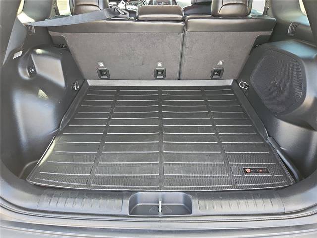 Used 2021 Jeep Cherokee Latitude Lux w/ Sun & Sound Group AWD/4WD image 6