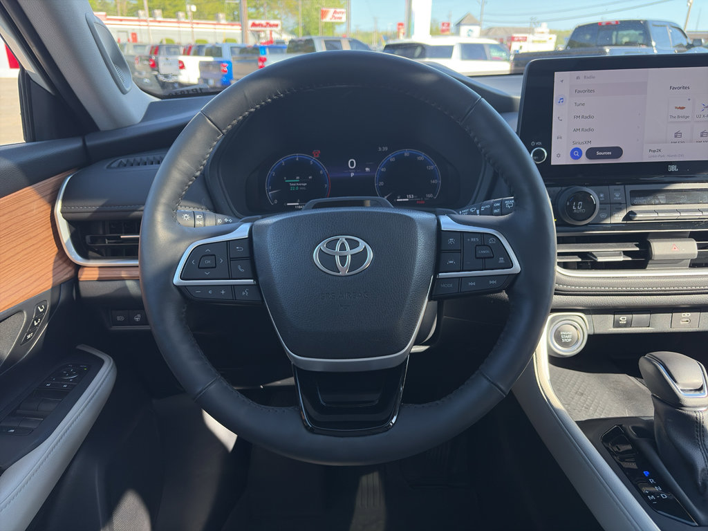 Used 2024 Toyota Grand Highlander Platinum image 13