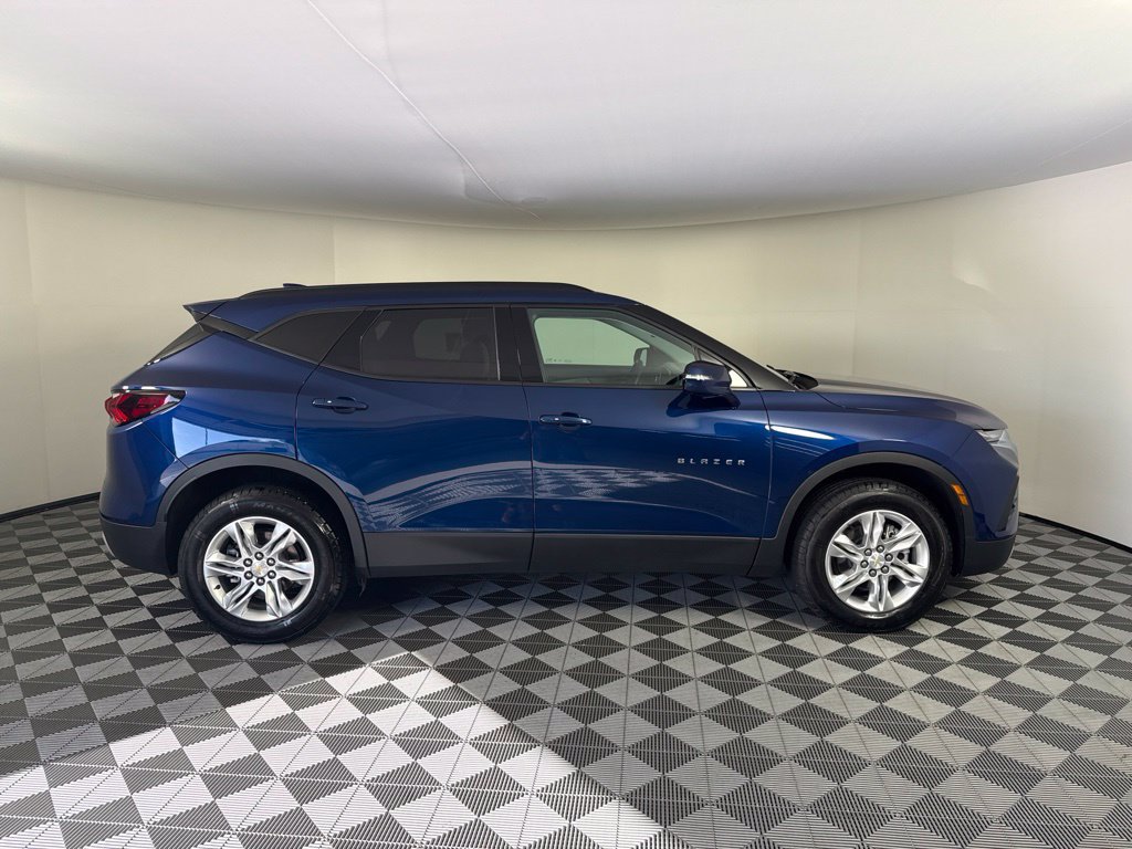 Used 2022 Chevrolet Blazer LT FWD image 6