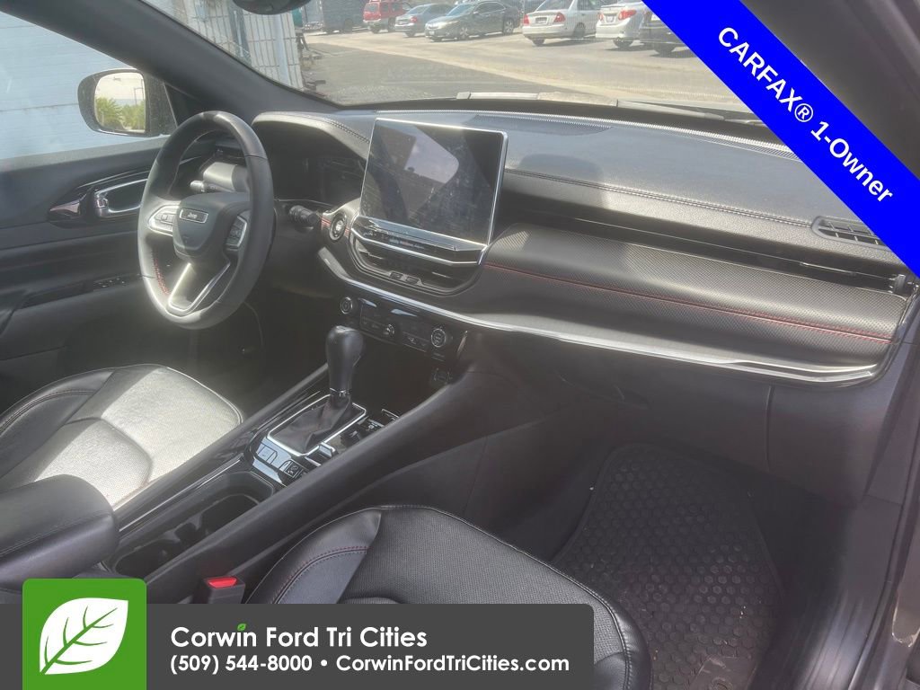 Used 2023 Jeep Compass Trailhawk w/ Trailhawk Elite Group image 7