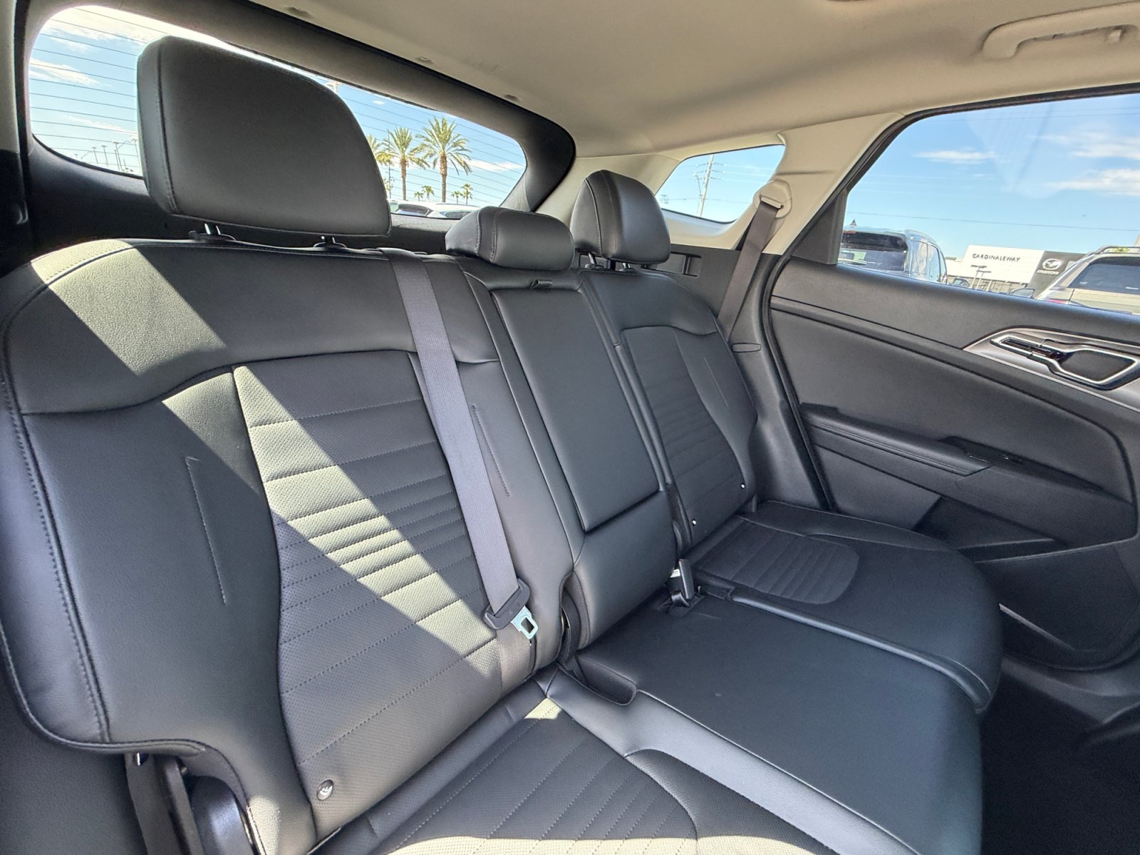 Used 2024 Kia Sportage SX AWD/4WD image 18