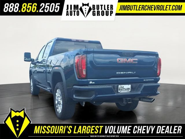 Used 2022 GMC Sierra 2500 Denali w/ Denali Ultimate Package AWD/4WD image 2