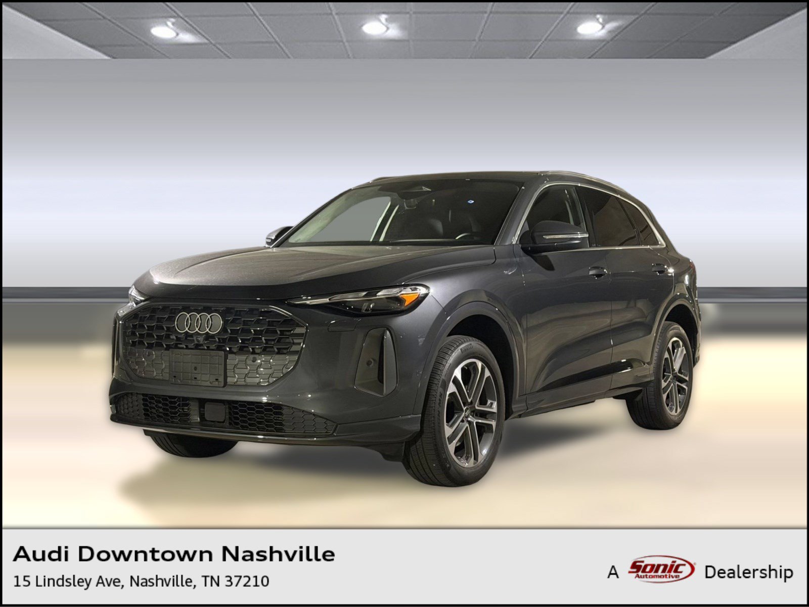 Certified 2025 Audi Q5 Premium w/ Convenience Package AWD/4WD image 1